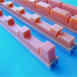 Moulded Dunnage Bars